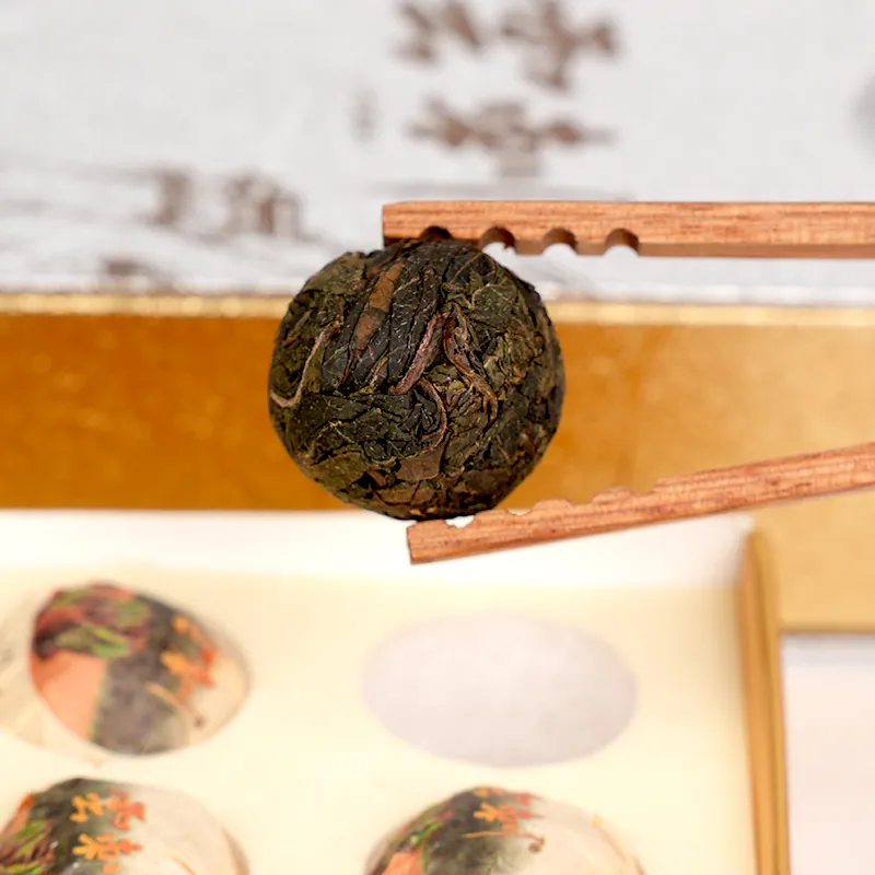 “轻养生”吃掉“重养生”，“替水经济”重构货架——“高皂苷植物饮”正在成为年轻人的新选择